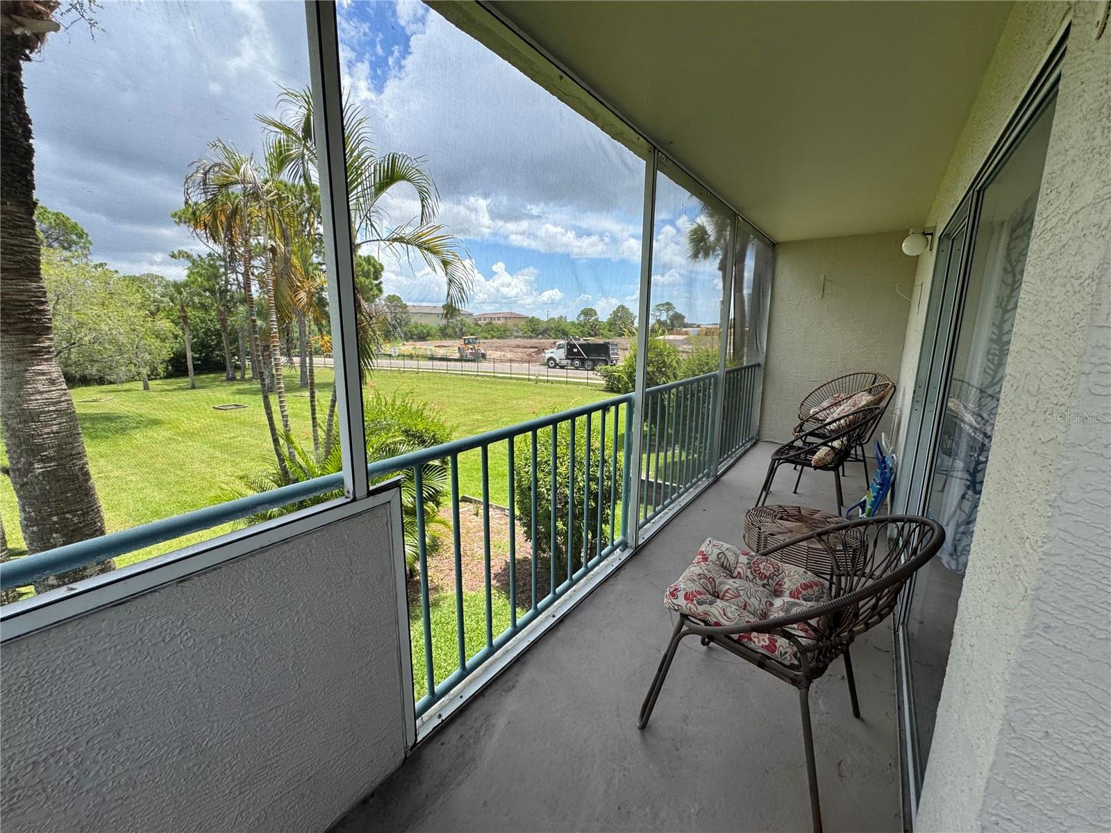 5557 SEA FOREST DR #118, NEW PORT RICHEY, FL — photo 2