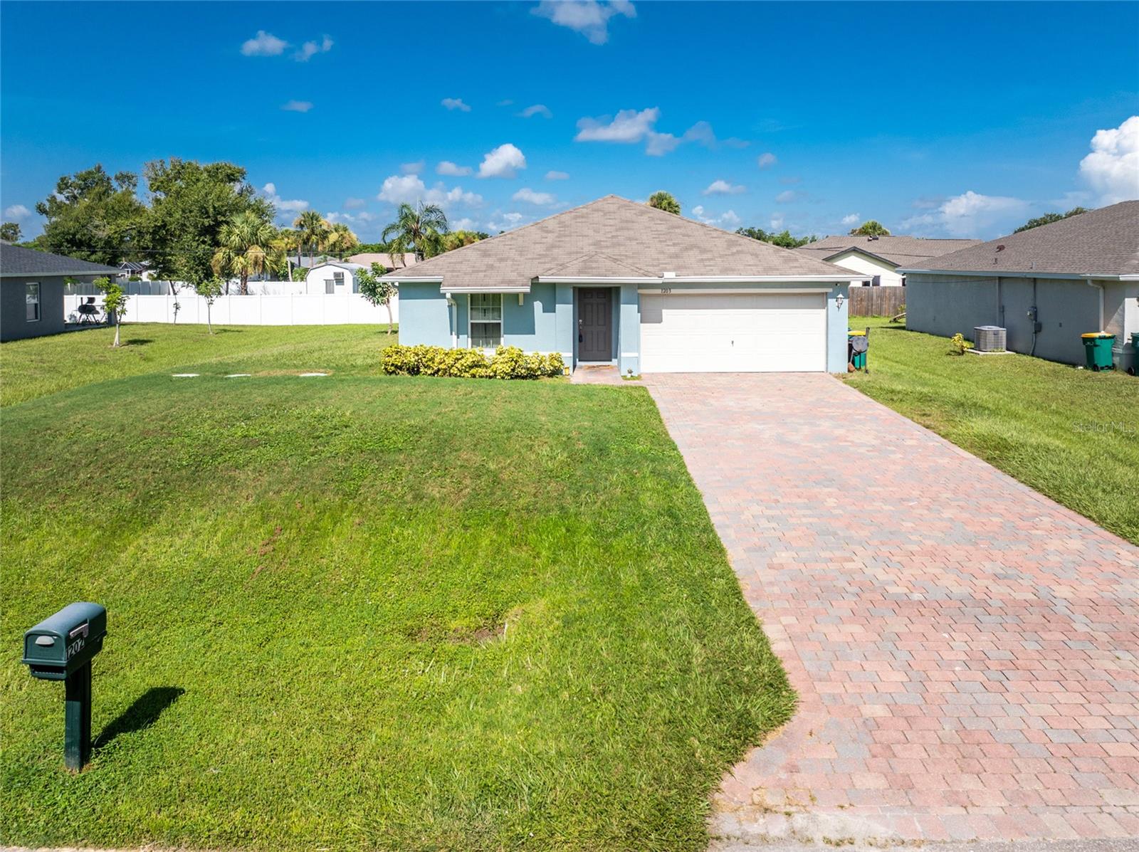 1203 DESMOND ST, PORT CHARLOTTE, FL
