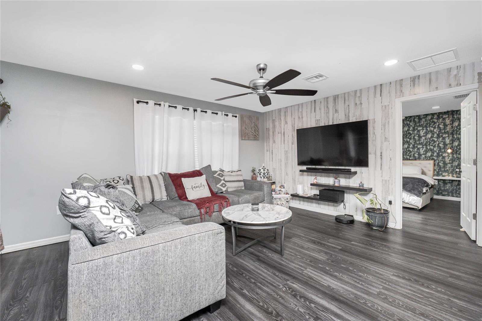 1203 DESMOND ST, PORT CHARLOTTE, FL — photo 15