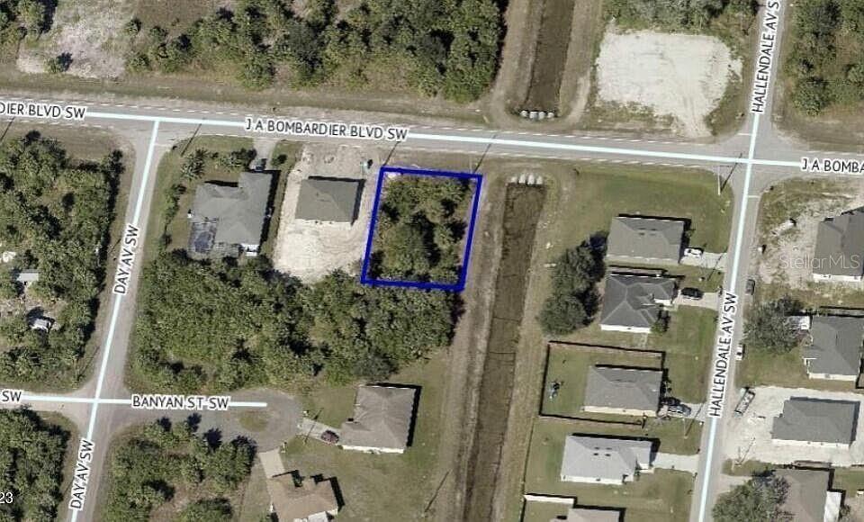 612 J A BOMBARDIER BLVD SW, PALM BAY, FL