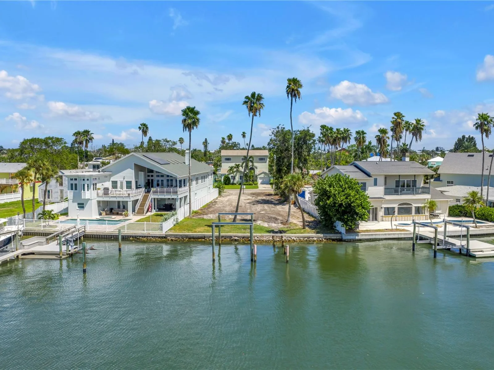 315 10TH AVE, INDIAN ROCKS BEACH, FL — photo 2