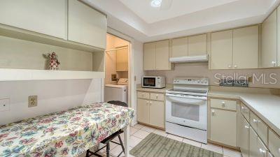 7170 WOOD CREEK DR #40, SARASOTA, FL — photo 11