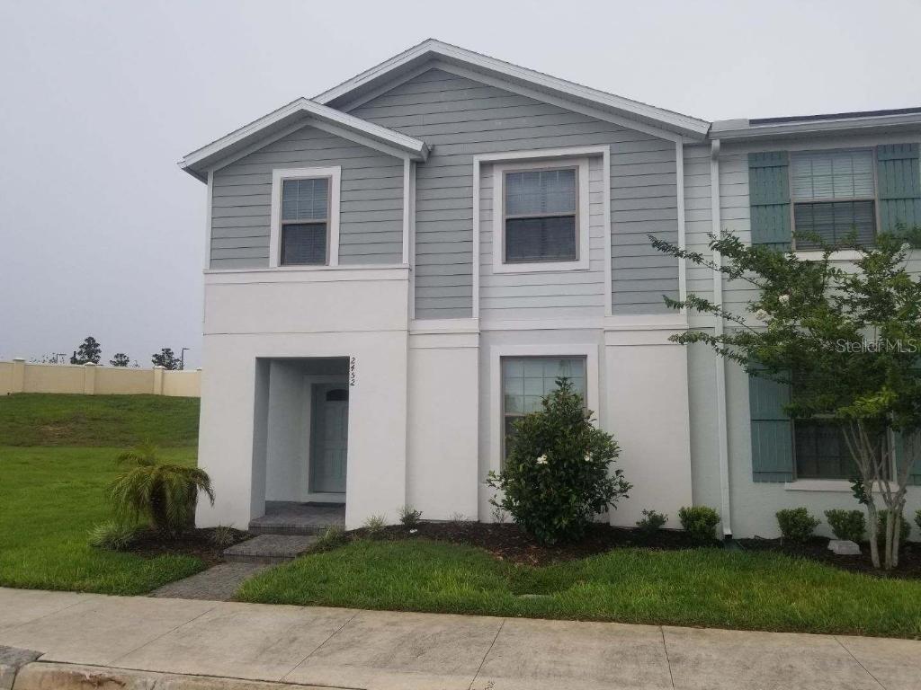 2452 DUBAI ST, KISSIMMEE, FL