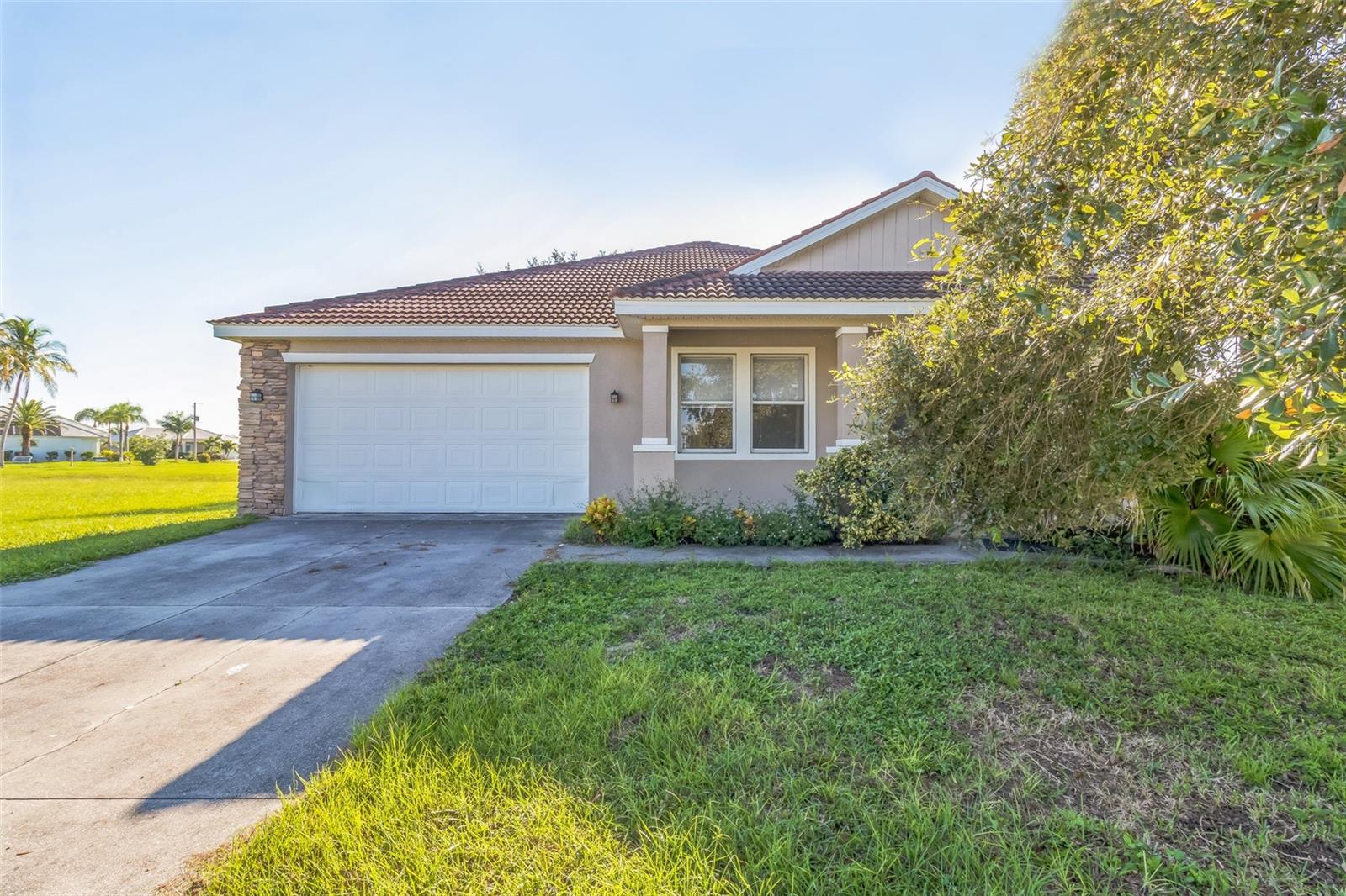 17370 CAPE HORN BLVD, PUNTA GORDA, FL