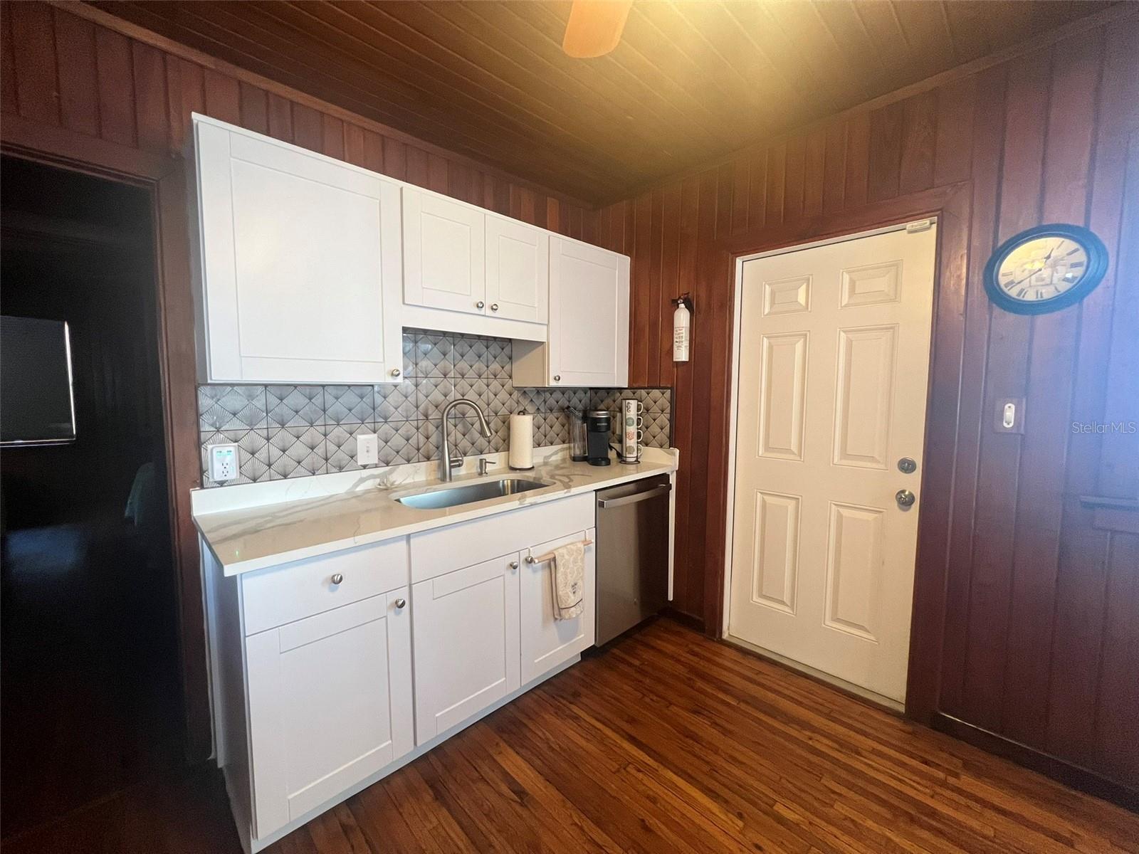 5 82ND AVE, TREASURE ISLAND, FL — photo 15