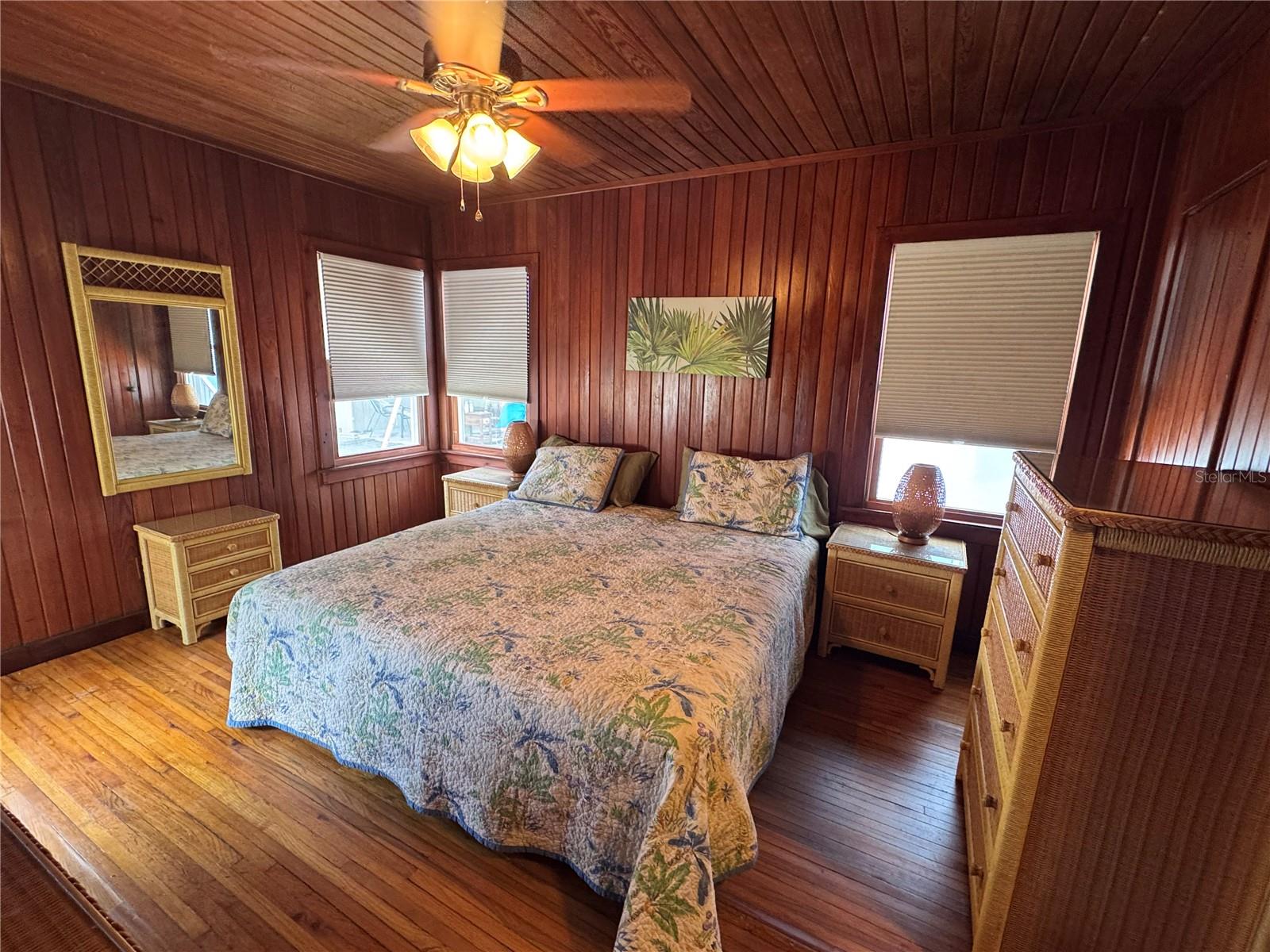 5 82ND AVE, TREASURE ISLAND, FL — photo 28