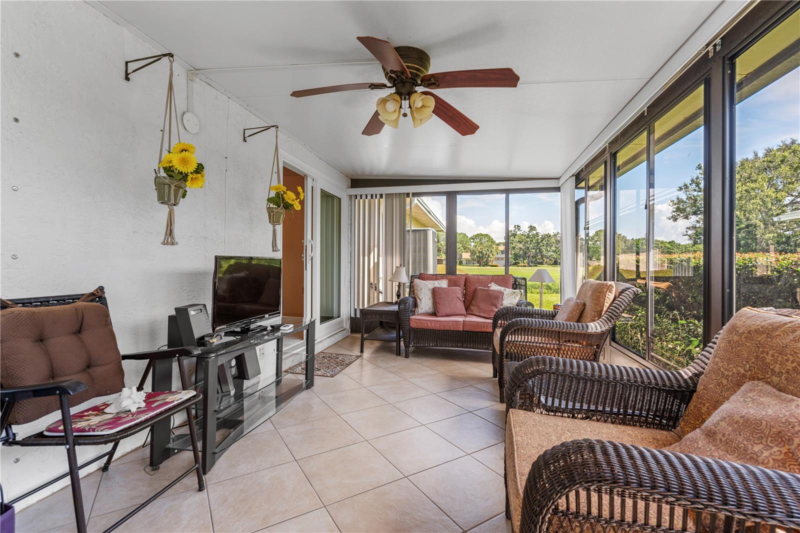 2187 CORINNE CT S #C, ST PETERSBURG, FL — photo 13