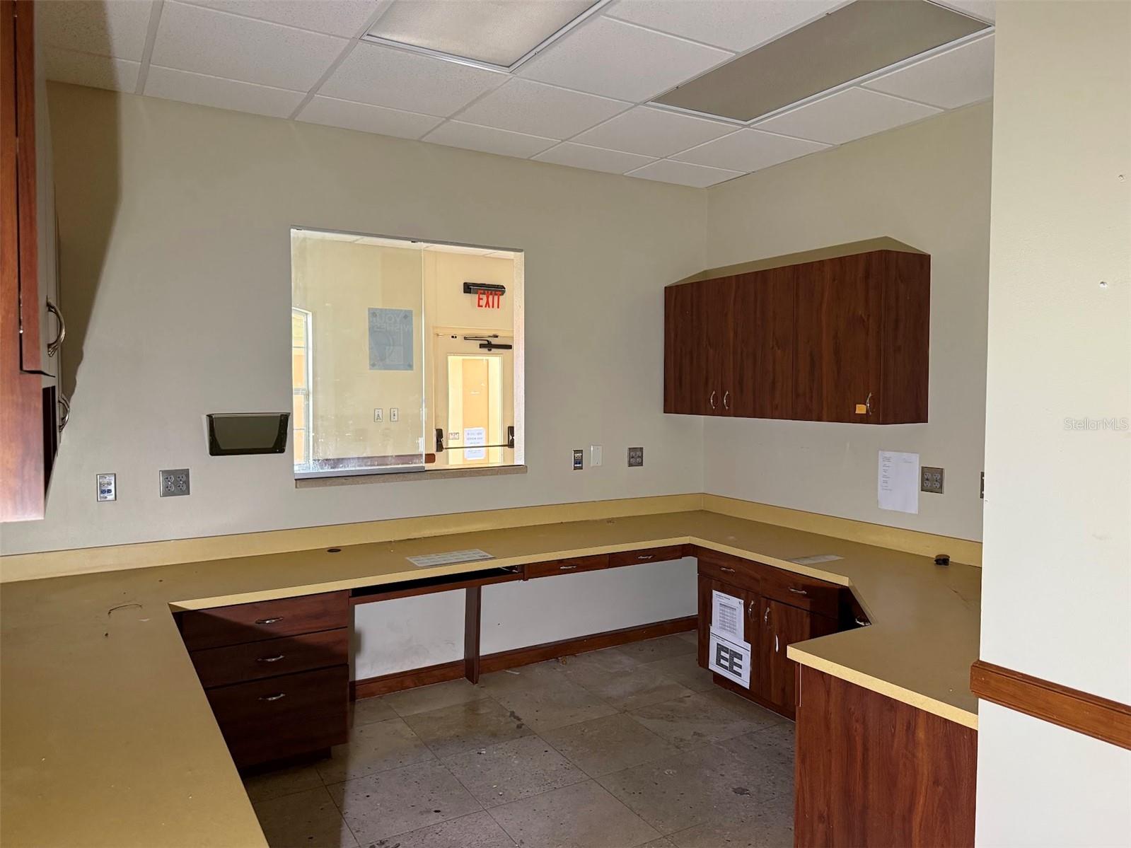 1400 S US HWY 441, BUILDING 910 #912, LADY LAKE, FL — photo 5