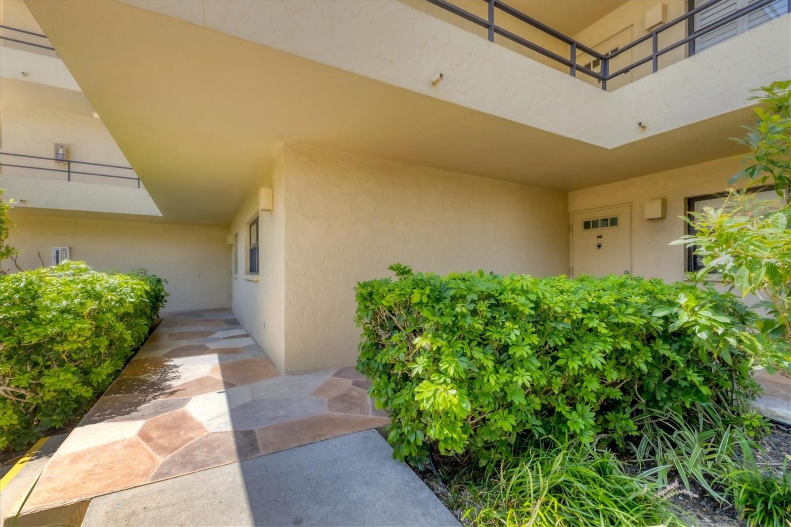8776 MIDNIGHT PASS RD #C107, SARASOTA, FL — photo 32