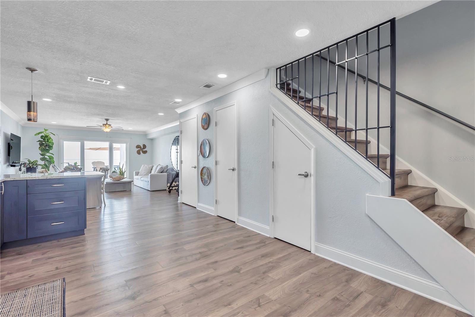 5172 COQUINA KEY DR SE, ST PETERSBURG, FL — photo 4