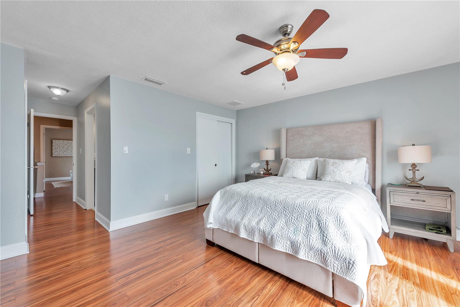 5172 COQUINA KEY DR SE, ST PETERSBURG, FL — photo 34