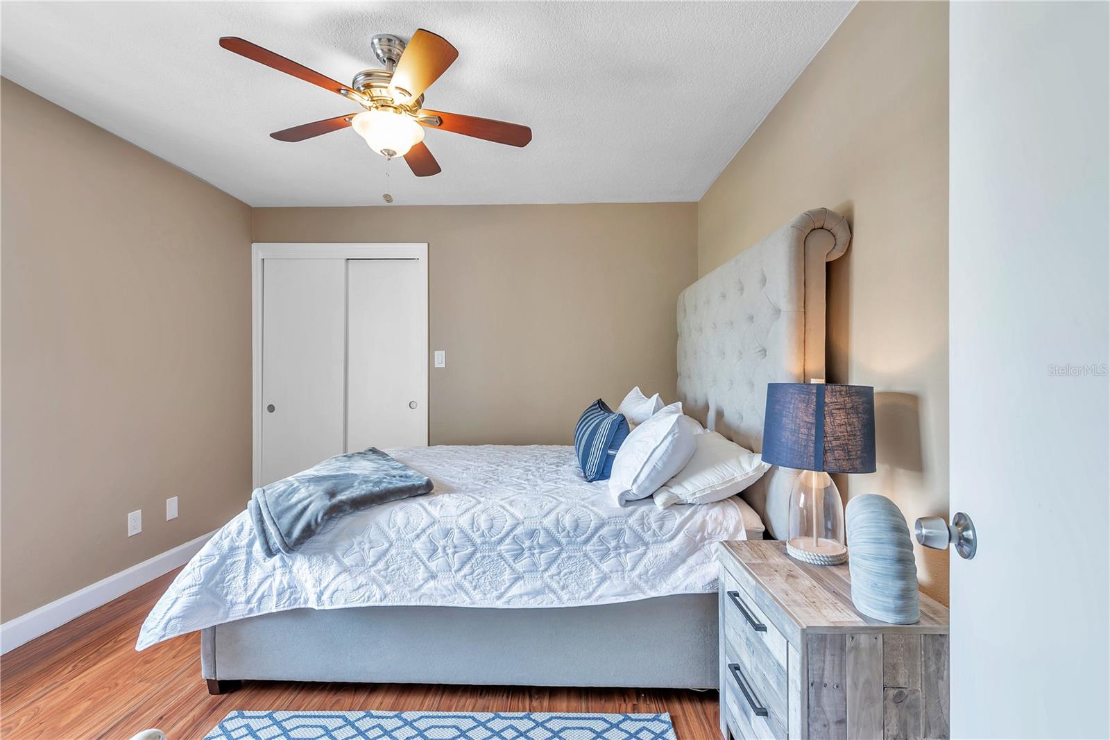5172 COQUINA KEY DR SE, ST PETERSBURG, FL — photo 44