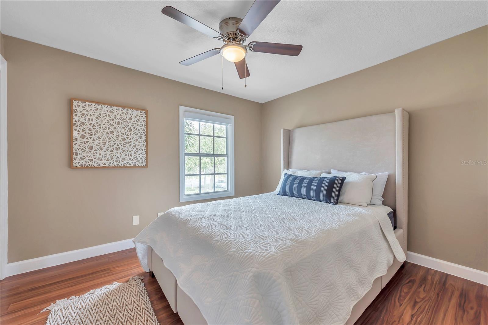 5172 COQUINA KEY DR SE, ST PETERSBURG, FL — photo 47
