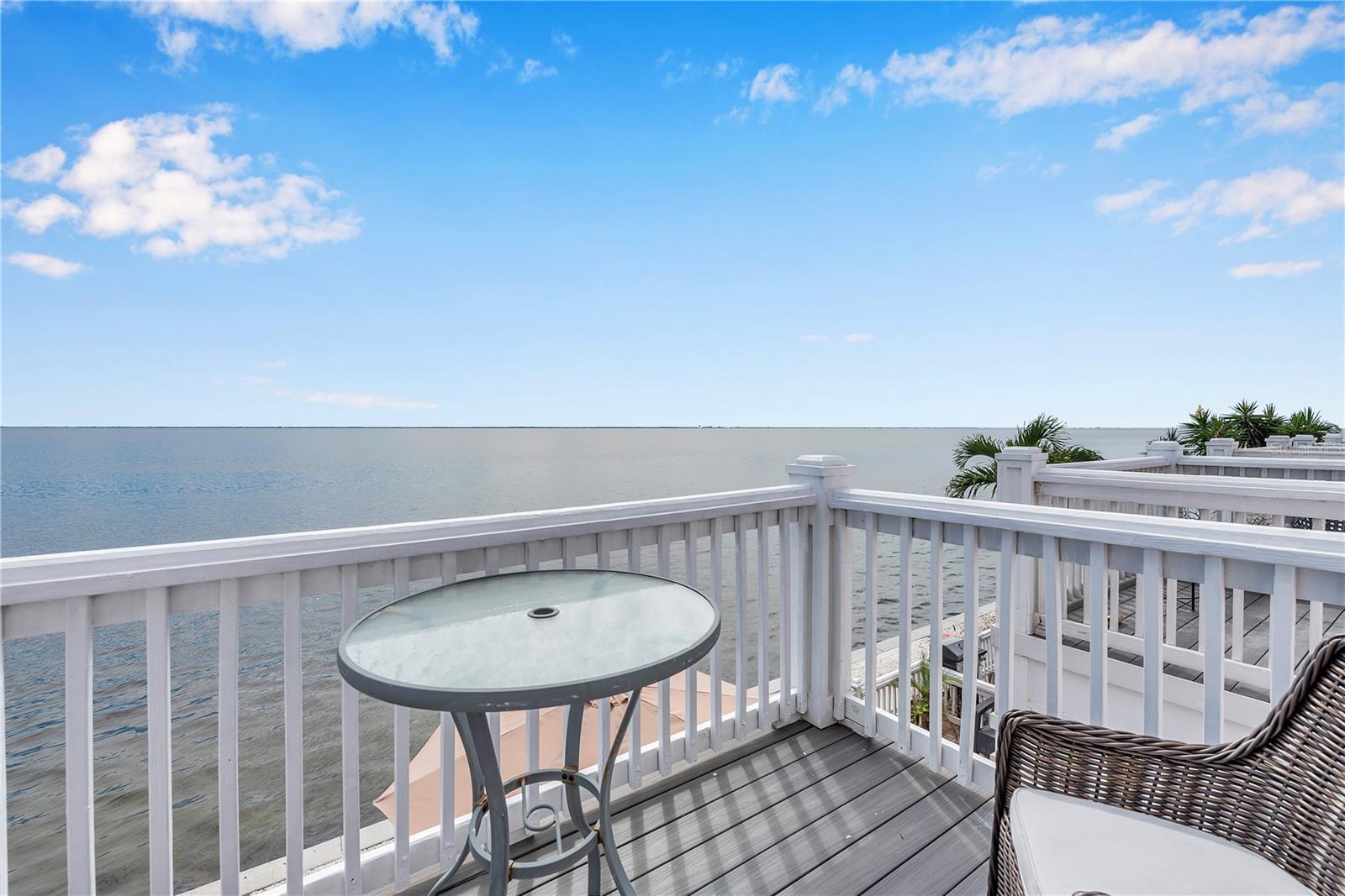 5172 COQUINA KEY DR SE, ST PETERSBURG, FL — photo 56