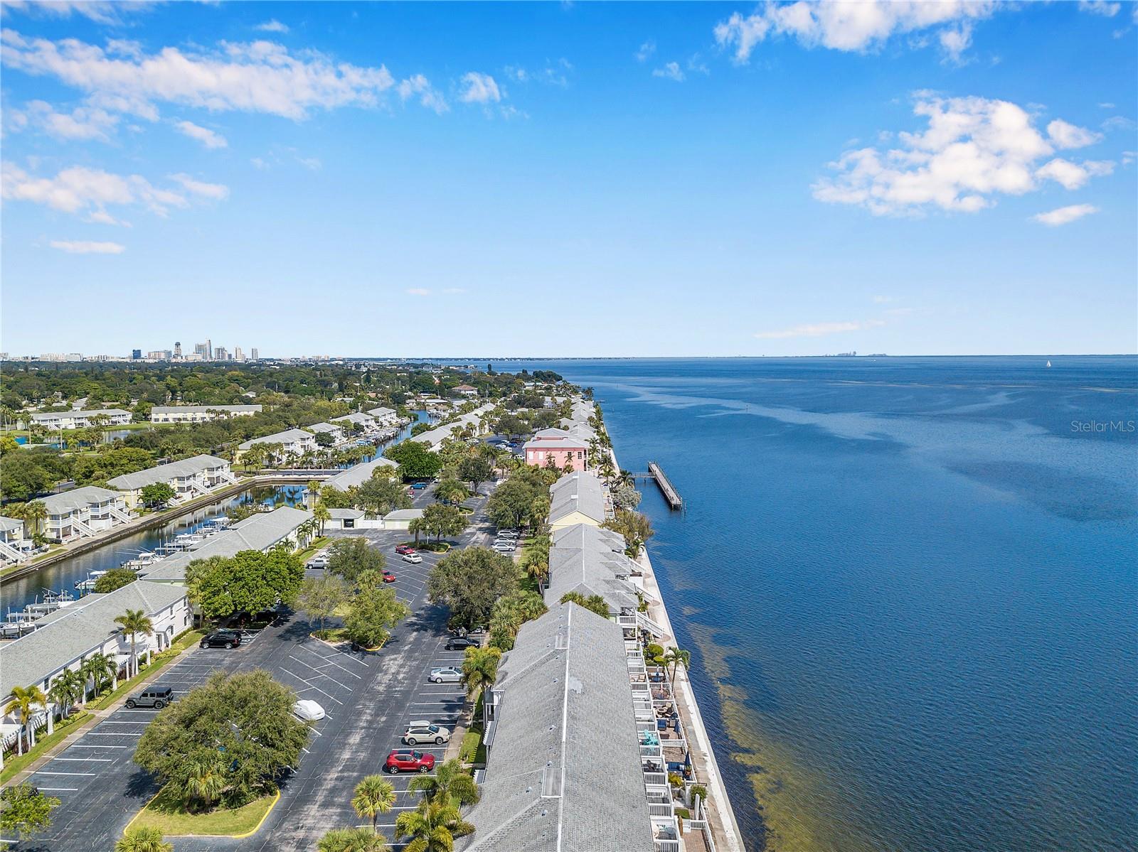 5172 COQUINA KEY DR SE, ST PETERSBURG, FL — photo 78