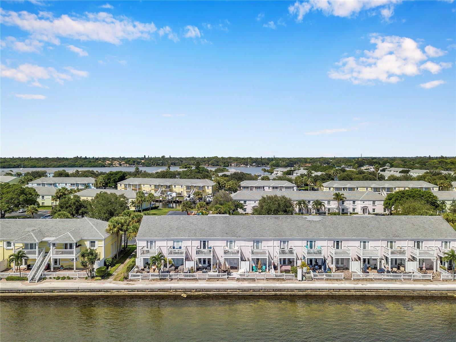 5172 COQUINA KEY DR SE, ST PETERSBURG, FL — photo 82