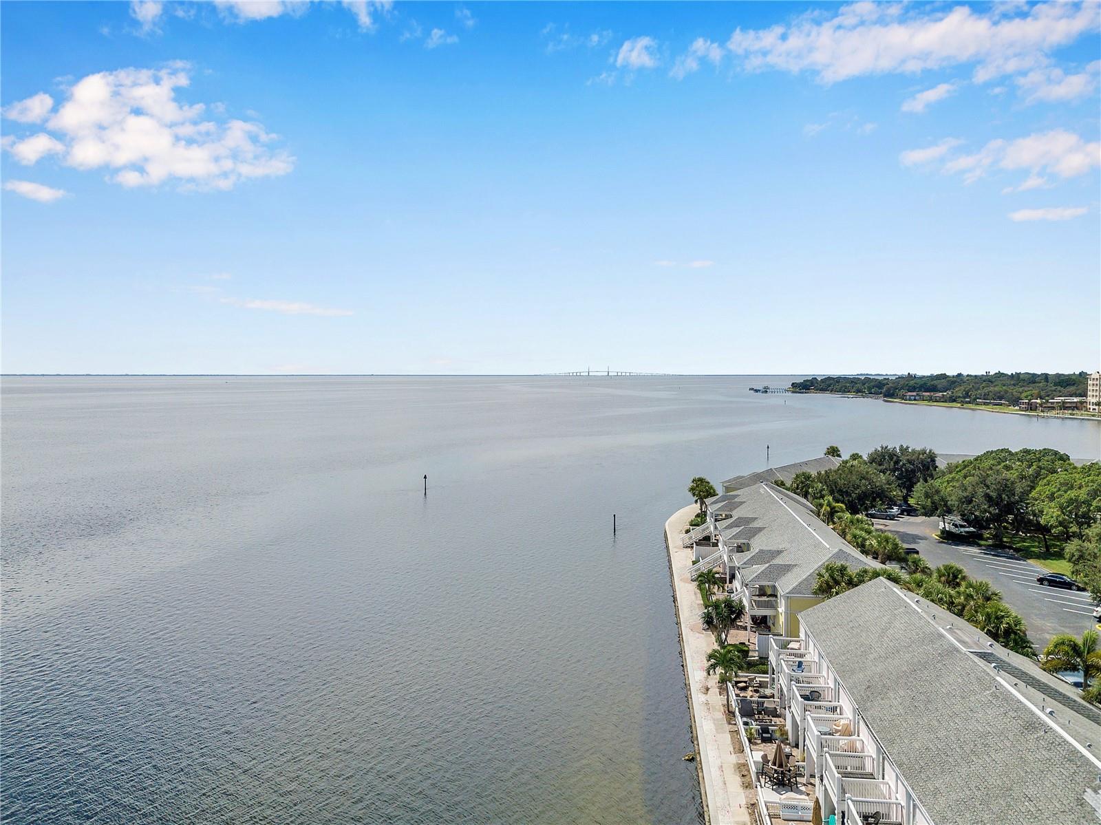 5172 COQUINA KEY DR SE, ST PETERSBURG, FL — photo 87