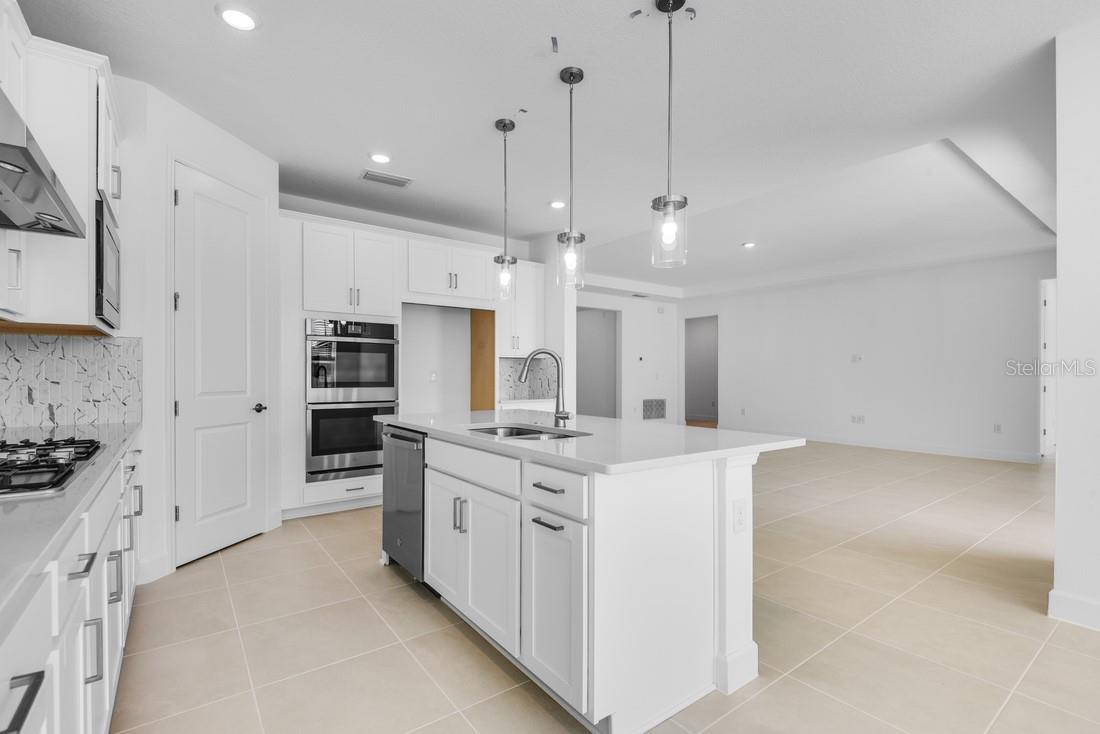 672 JUNONIA BLVD, NEW SMYRNA BEACH, FL — photo 6