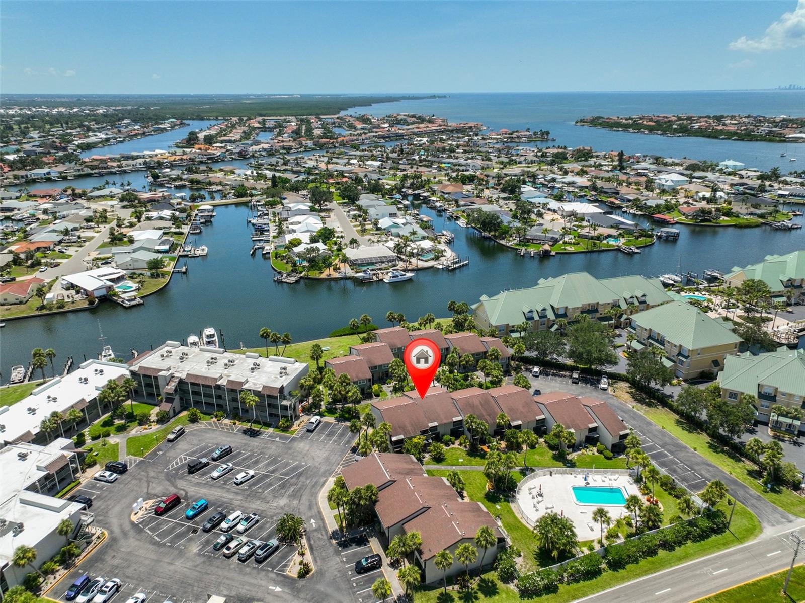 1028 APOLLO BEACH BLVD #8, APOLLO BEACH, FL