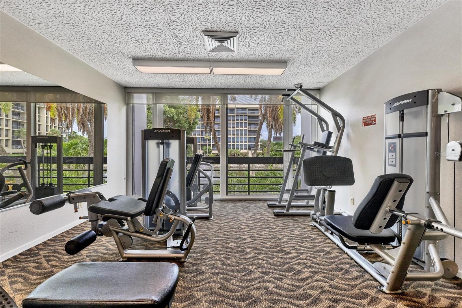 1105 GULF OF MEXICO DR #402, LONGBOAT KEY, FL — photo 18