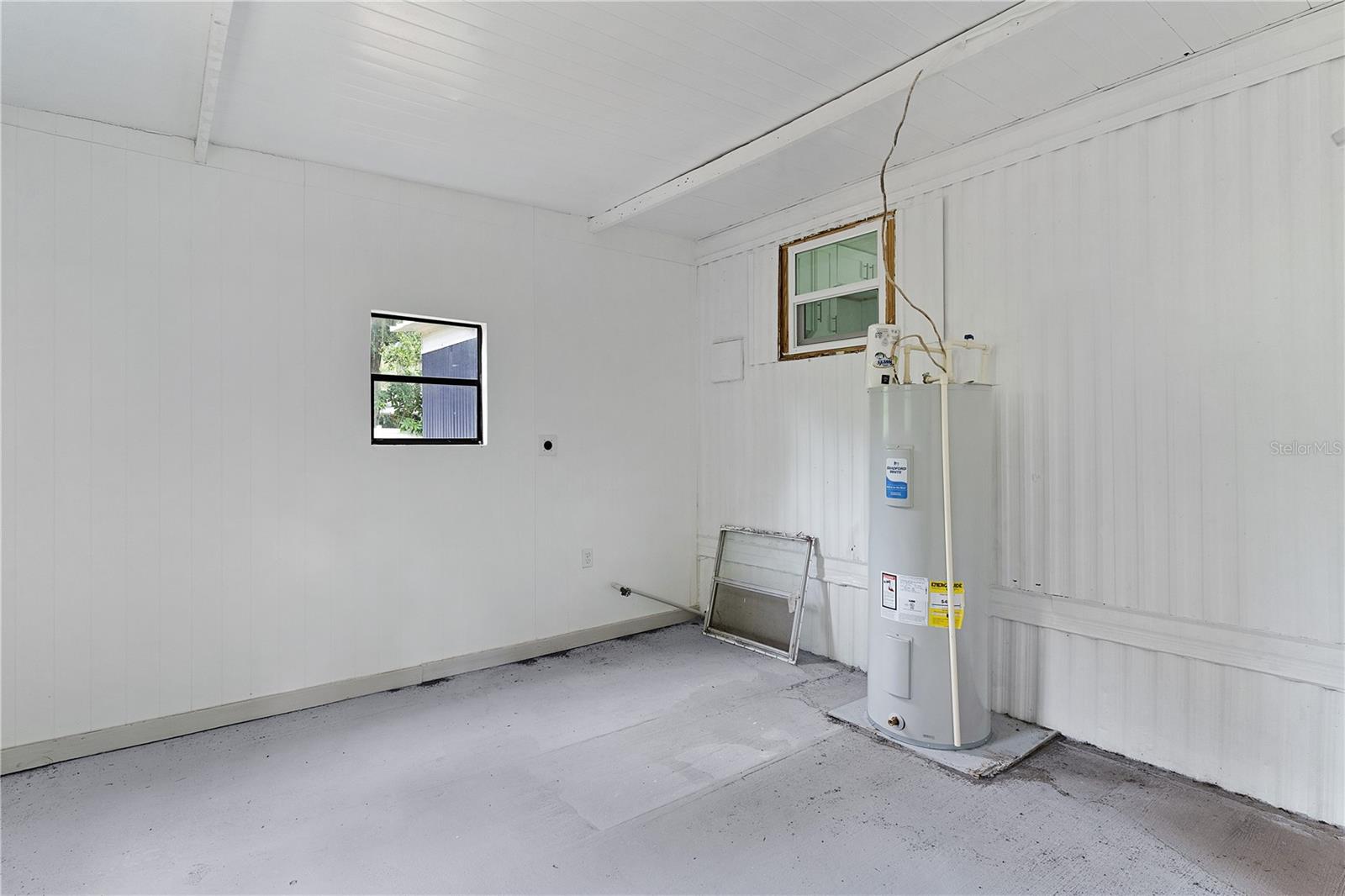 27301 LEMON AVE, OKAHUMPKA, FL — photo 38
