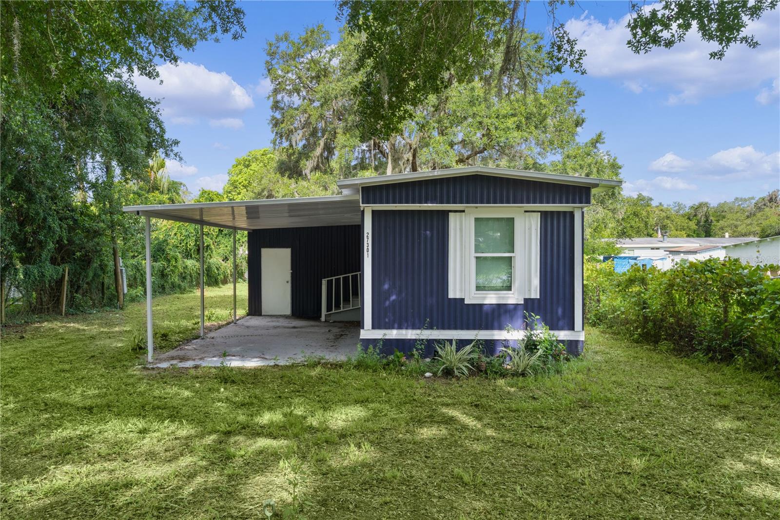 27301 LEMON AVE, OKAHUMPKA, FL — photo 45