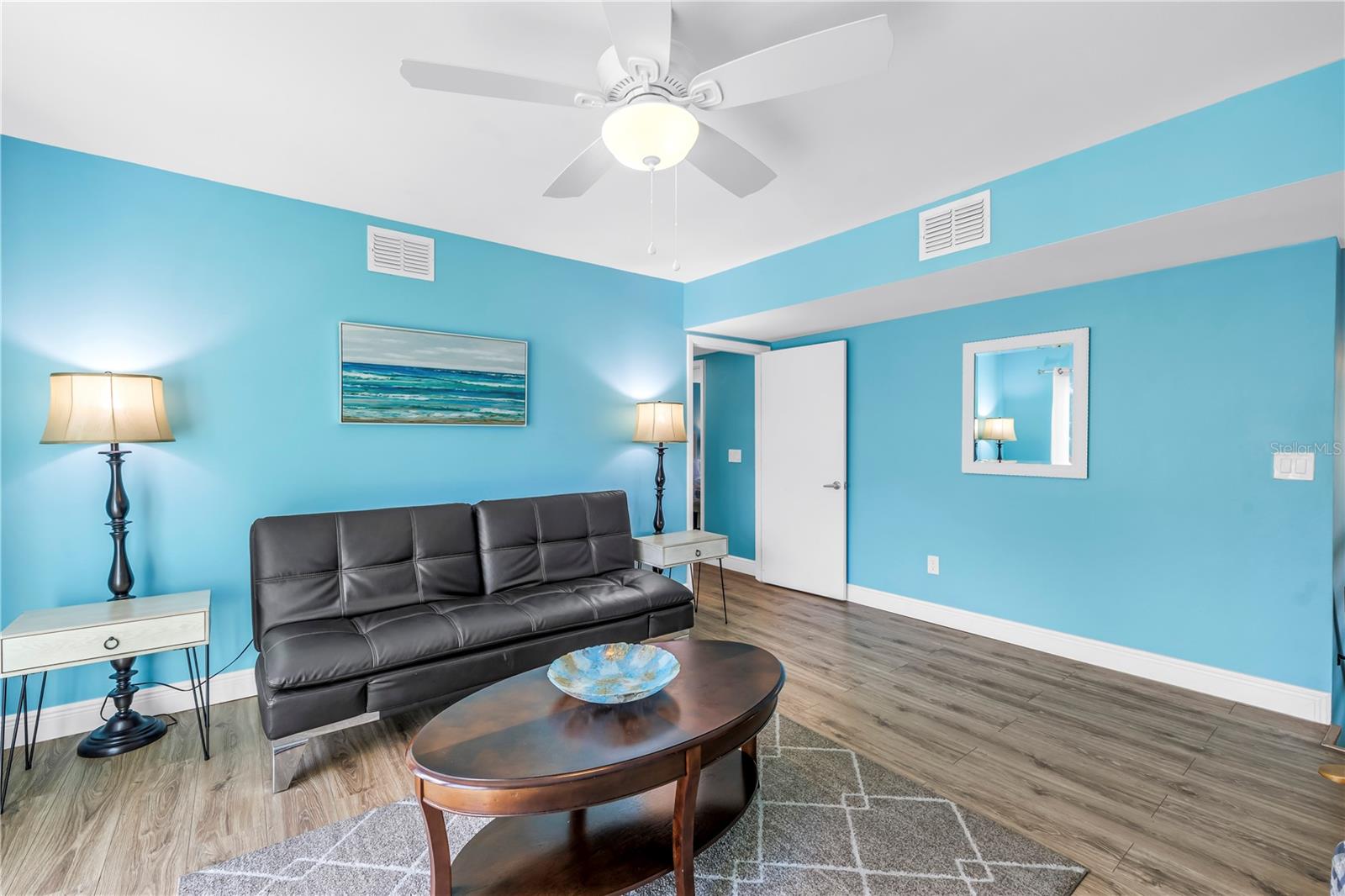 156 SIESTA DR, SARASOTA, FL — photo 16