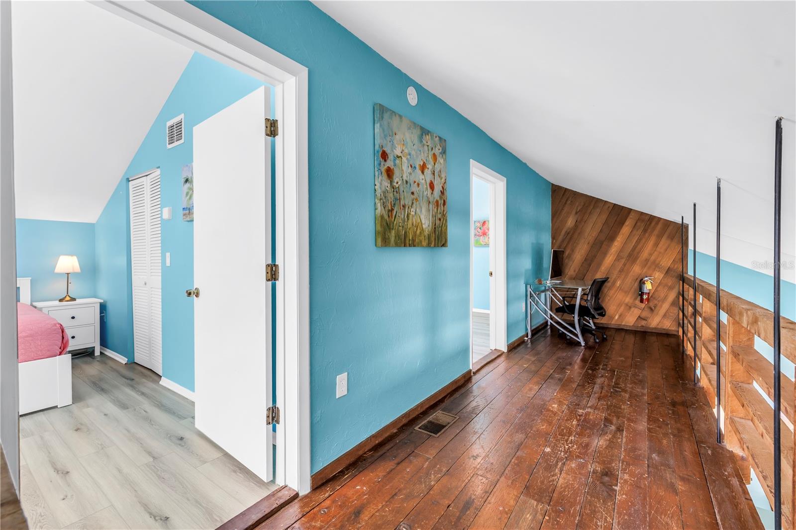 156 SIESTA DR, SARASOTA, FL — photo 40