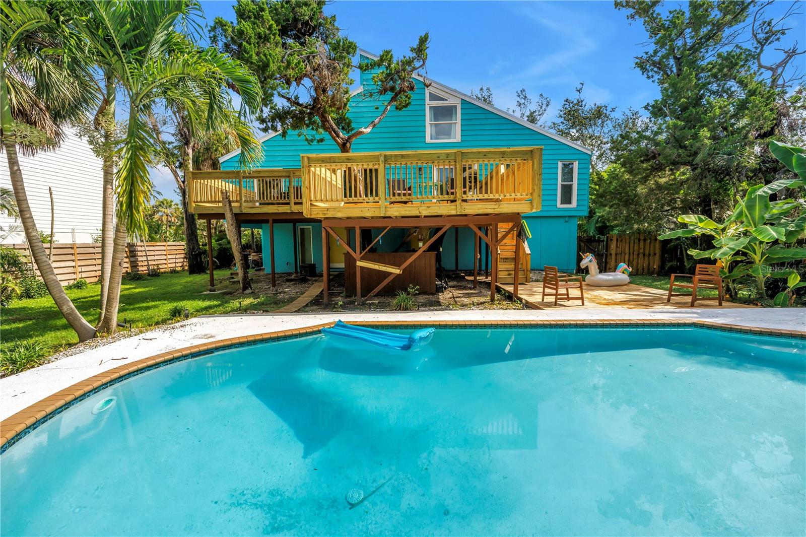 156 SIESTA DR, SARASOTA, FL — photo 60