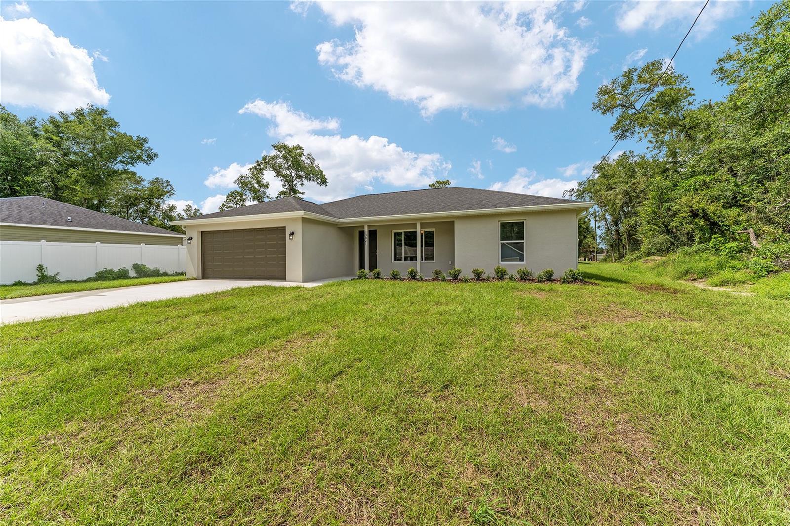 13027 NE 5TH PL, SILVER SPRINGS, FL — photo 17