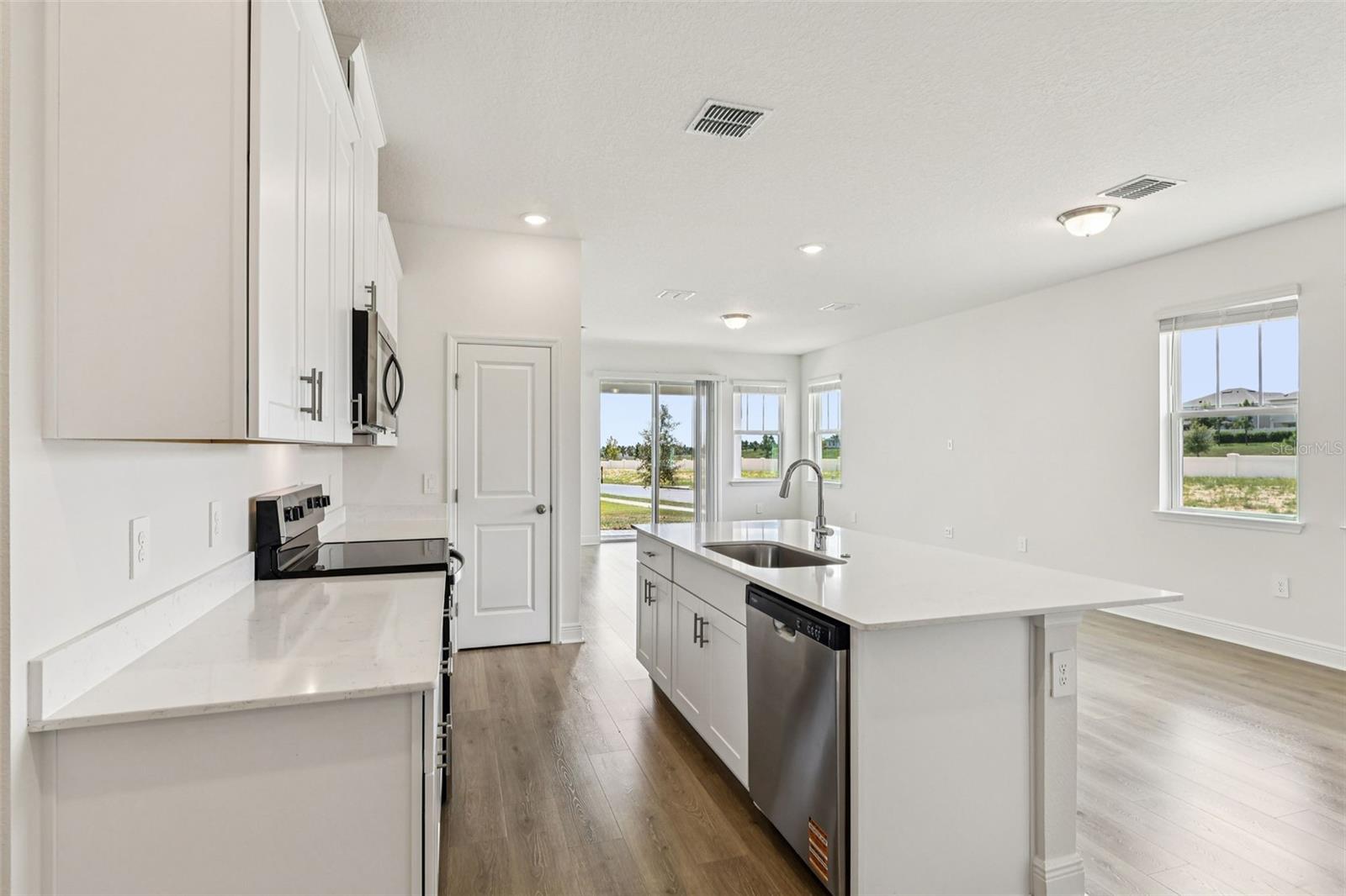 2233 HEN RD, MINNEOLA, FL — photo 19