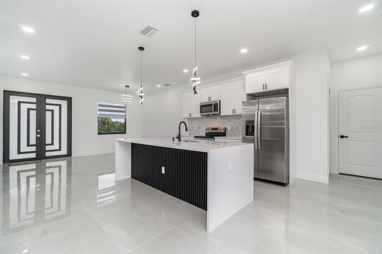 10269 CALUMET BLVD, PORT CHARLOTTE, FL — photo 12