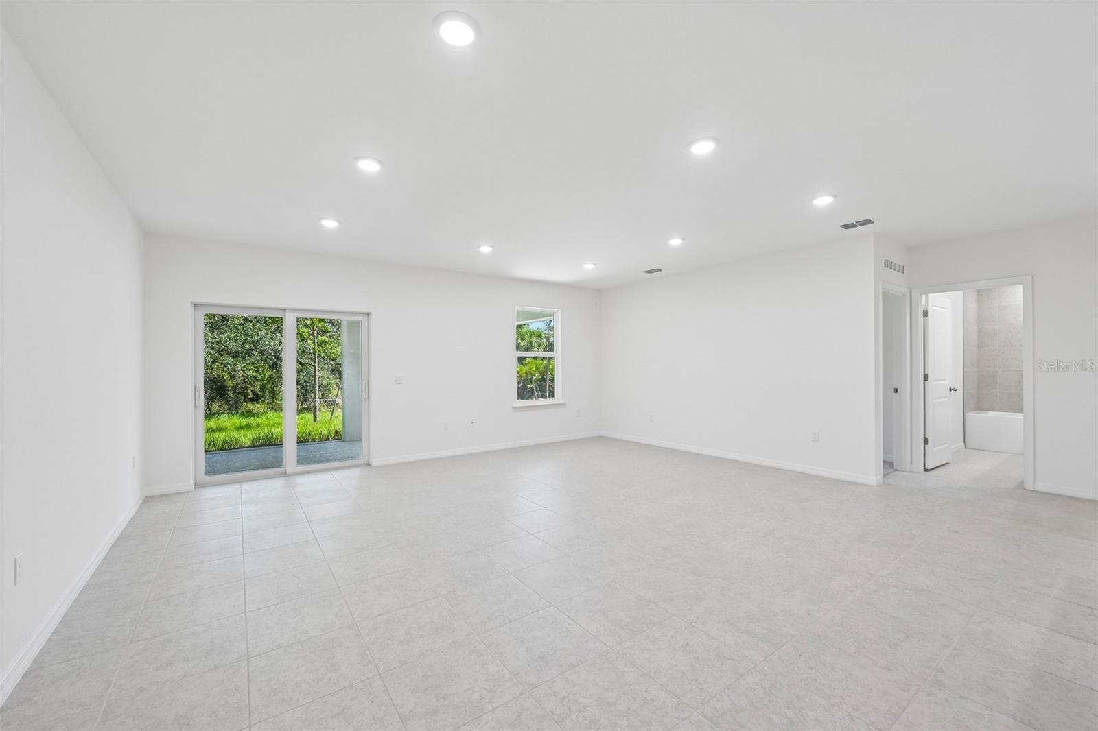 12040 RAMONA AVE, PORT CHARLOTTE, FL — photo 10