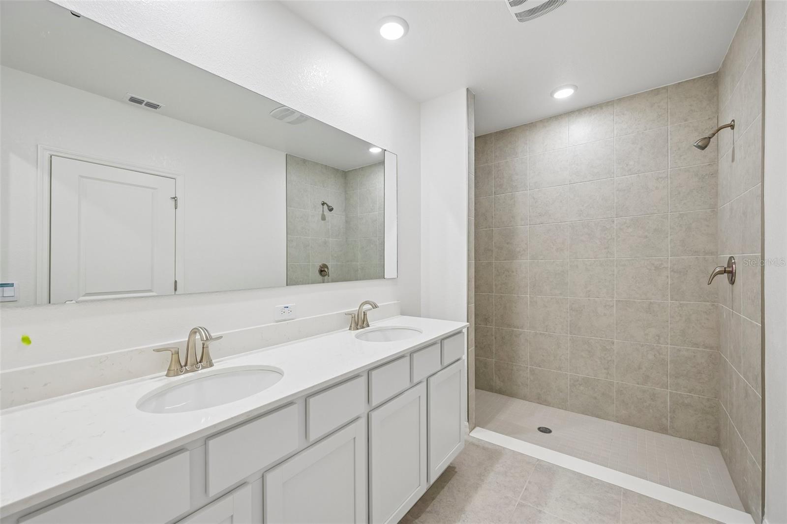 12040 RAMONA AVE, PORT CHARLOTTE, FL — photo 27