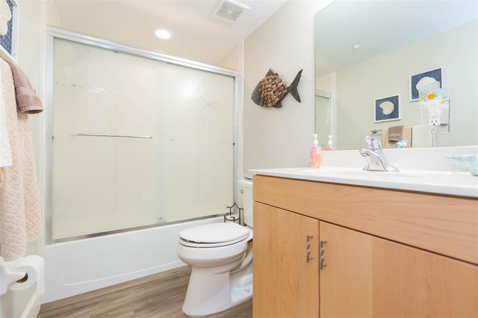 16326 GULF BLVD #109, REDINGTON BEACH, FL — photo 28