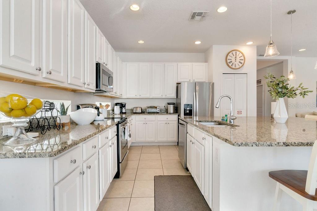 2692 CALISTOGA AVE, KISSIMMEE, FL — photo 13