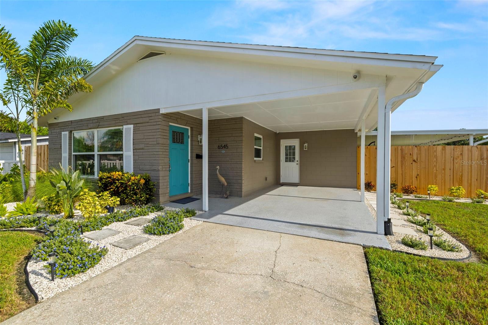 6545 S WEST SHORE CIR, TAMPA, FL
