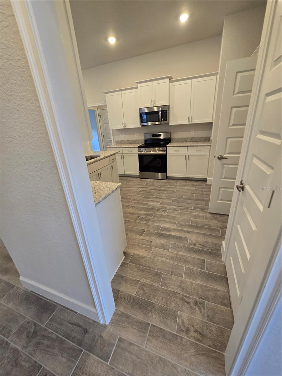 1117 HERON POINT DR, INVERNESS, FL — photo 7