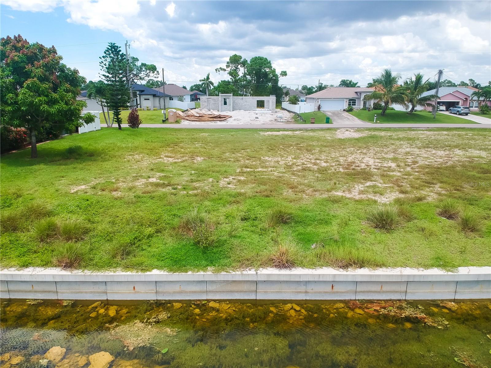 2614 NW 26TH TER, CAPE CORAL, FL — photo 2