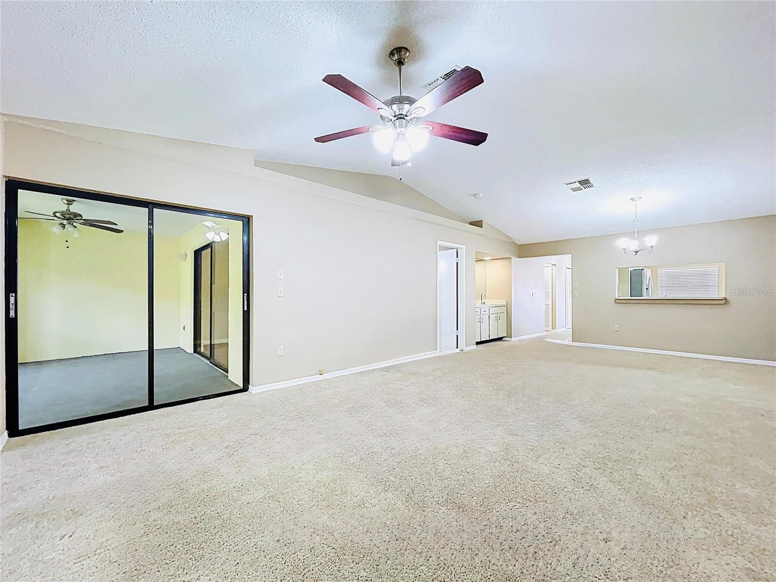 2020 LAKEVIEW DR #203, CLEARWATER, FL — photo 25