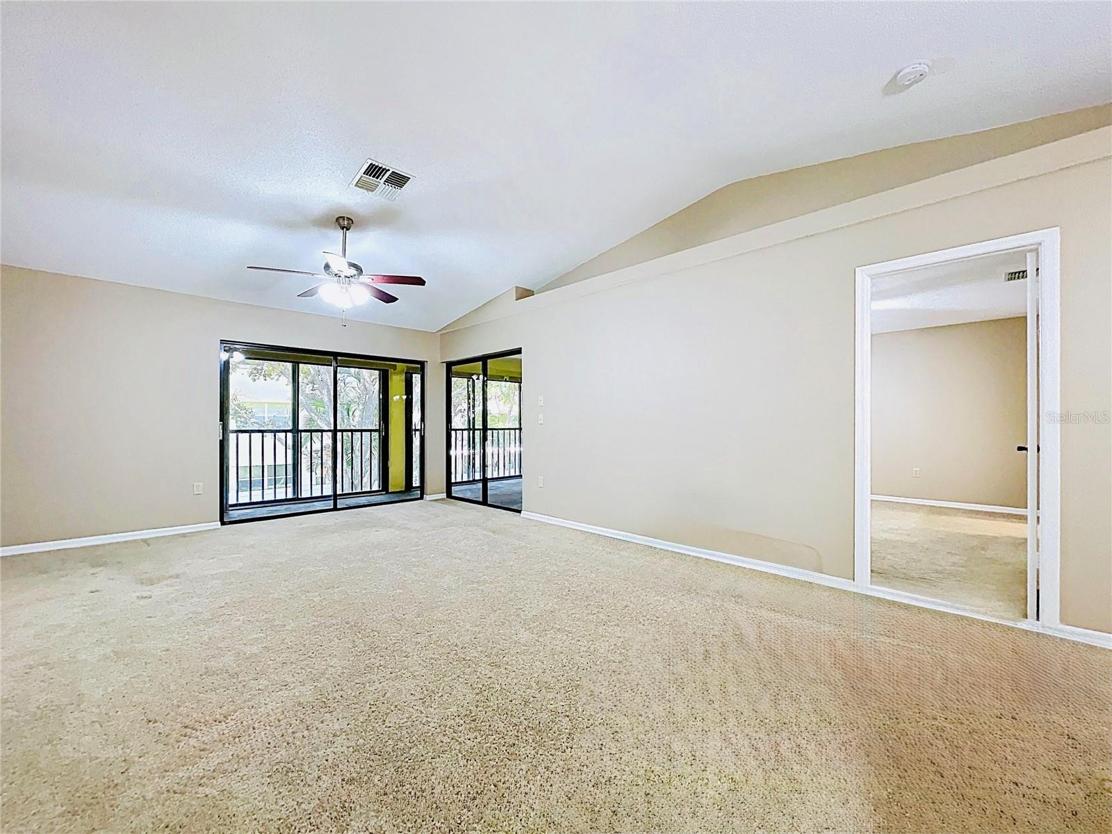 2020 LAKEVIEW DR #203, CLEARWATER, FL — photo 30