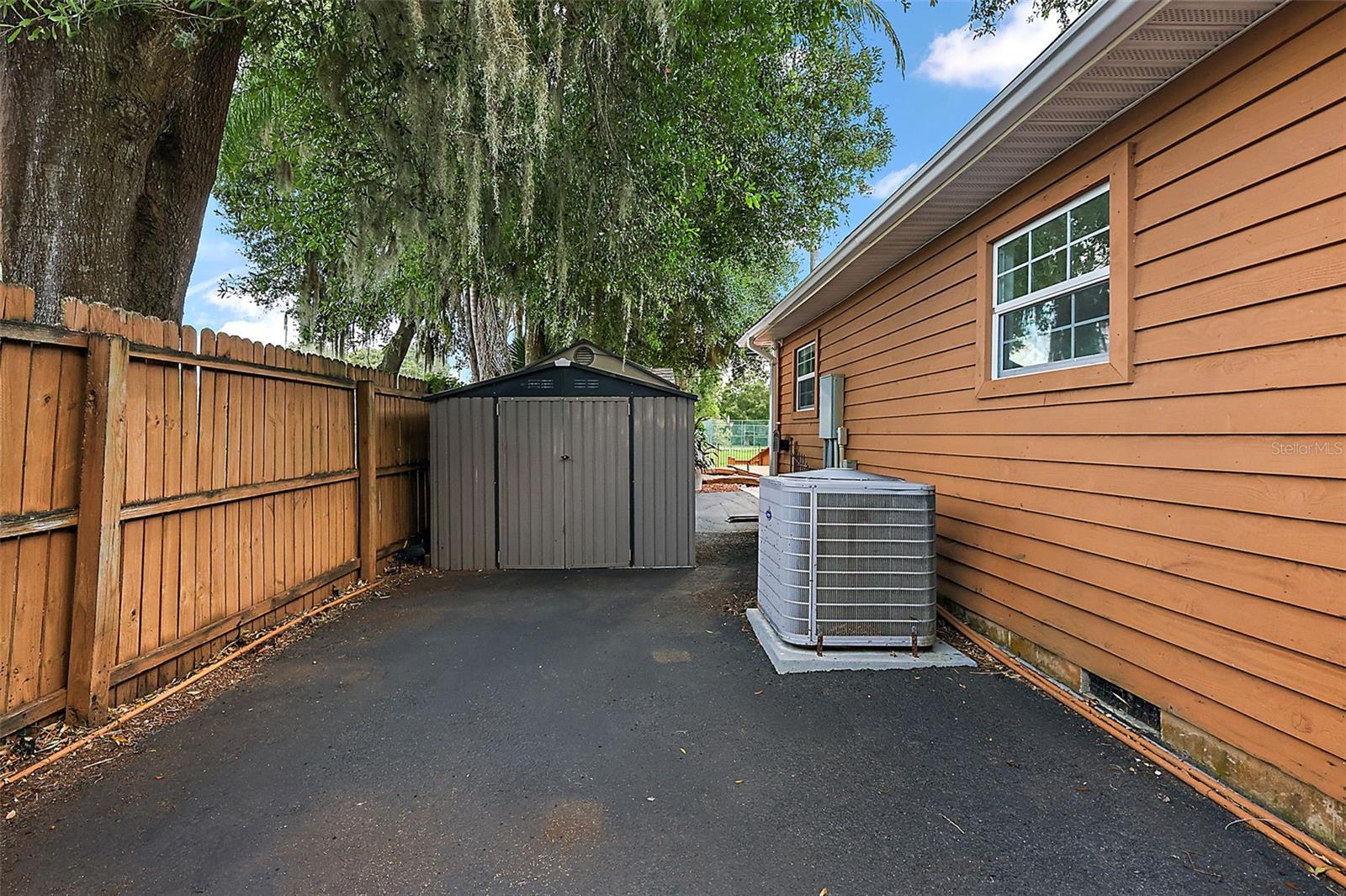 507 LAKESHORE DR, EUSTIS, FL — photo 13