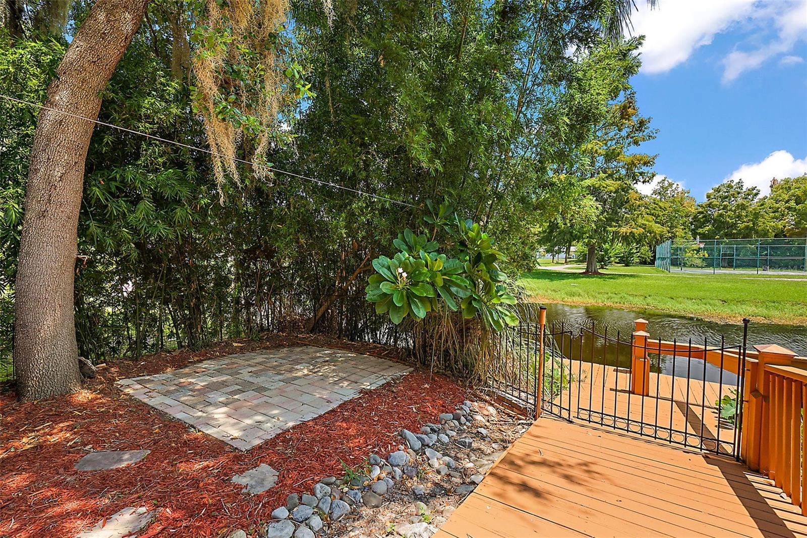 507 LAKESHORE DR, EUSTIS, FL — photo 78