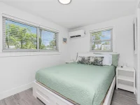 1265 HOLIDAY DR — photo 175
