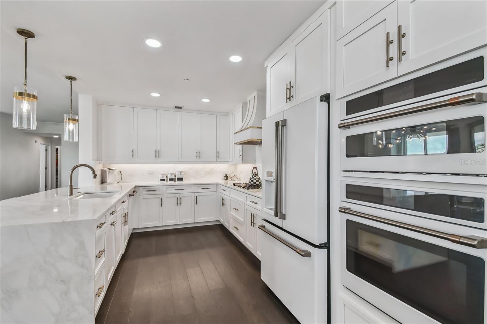 450 KNIGHTS RUN AVE #502, TAMPA, FL — photo 12