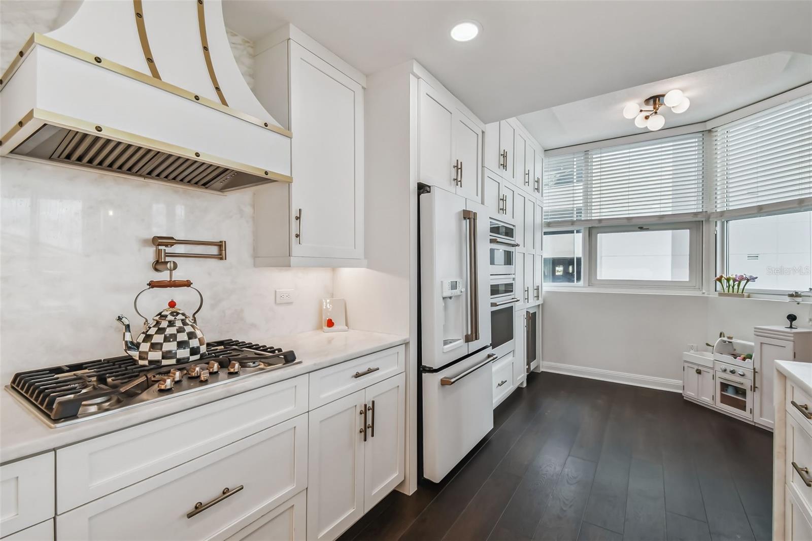 450 KNIGHTS RUN AVE #502, TAMPA, FL — photo 13