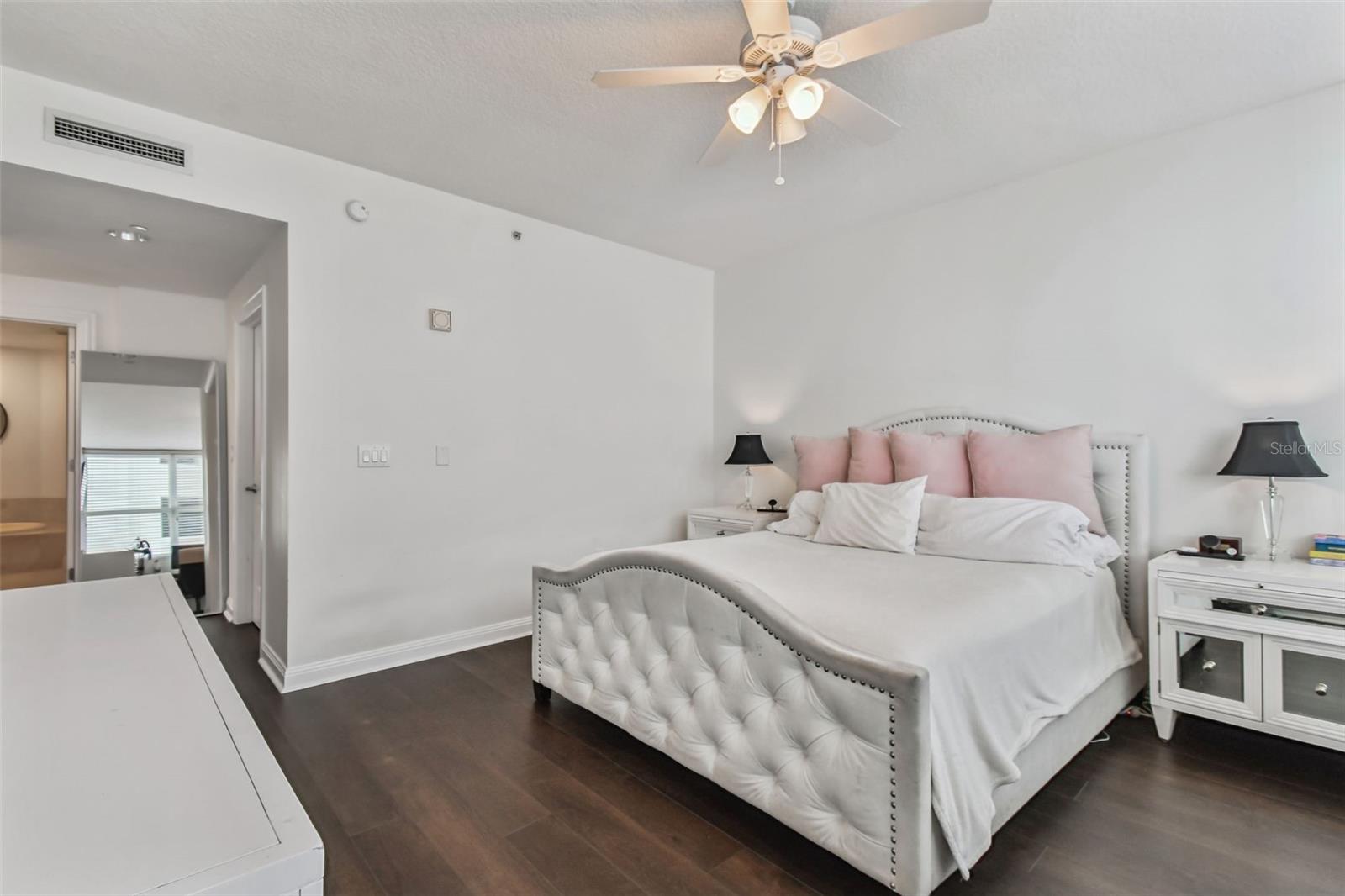450 KNIGHTS RUN AVE #502, TAMPA, FL — photo 17
