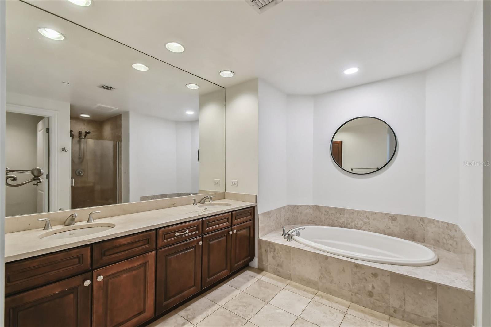450 KNIGHTS RUN AVE #502, TAMPA, FL — photo 18