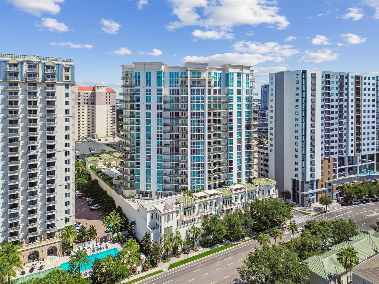 450 KNIGHTS RUN AVE #502, TAMPA, FL — photo 32
