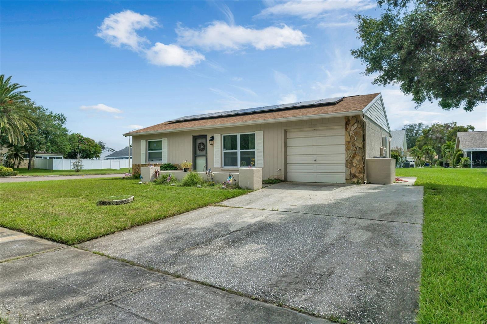 3900 105TH AVE N, CLEARWATER, FL — photo 10